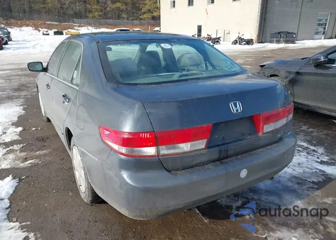 2003 Honda Accord 2.4 Lx из США, поврежденный, VIN 1HGCM56363A047405